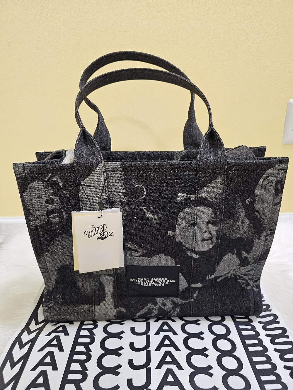 Marc Jacobs X Wizard Of Oz/The Friends Of Dorothy Denim Large Tote - Picture 3 of 17